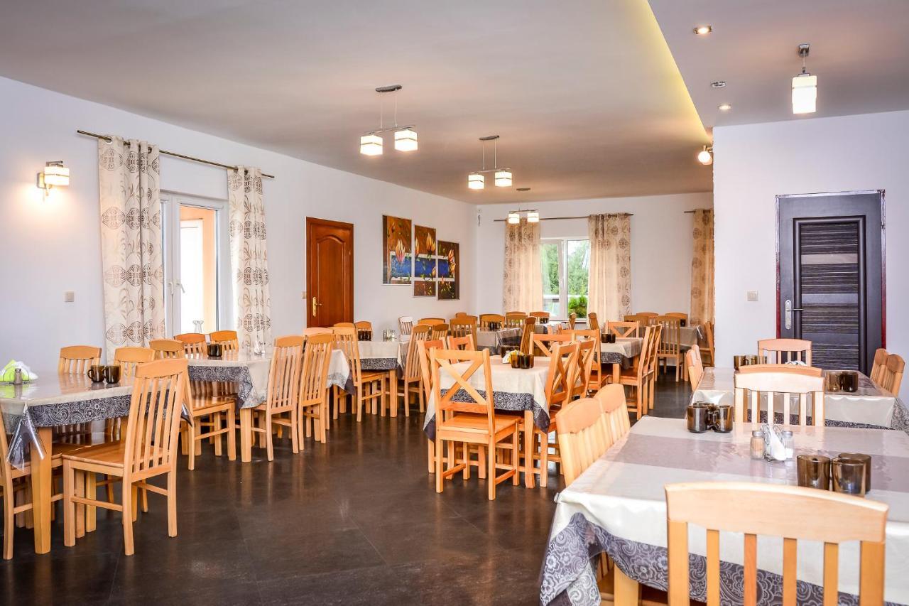 Bed and breakfast Osrodek Wczasowo-Kolonijny Bazylak Rewal Extérieur photo